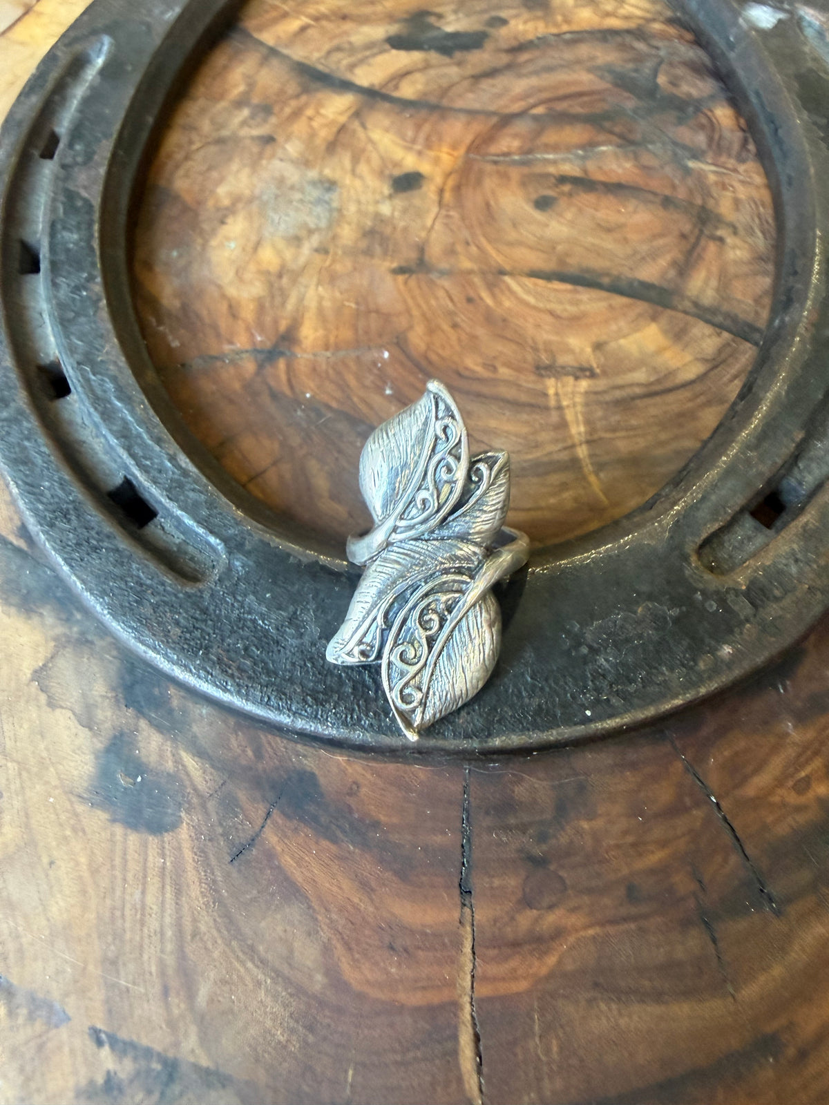 Heritage Series | Vintage Sterling Silver Floral Leaf Ring | Size 7