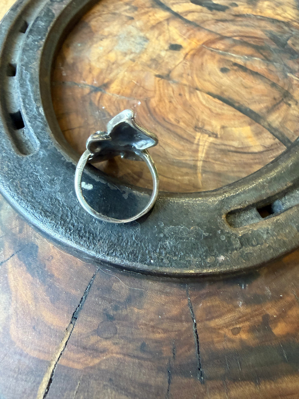 Heritage Series | Vintage Sterling Silver Floral Leaf Ring | Size 7