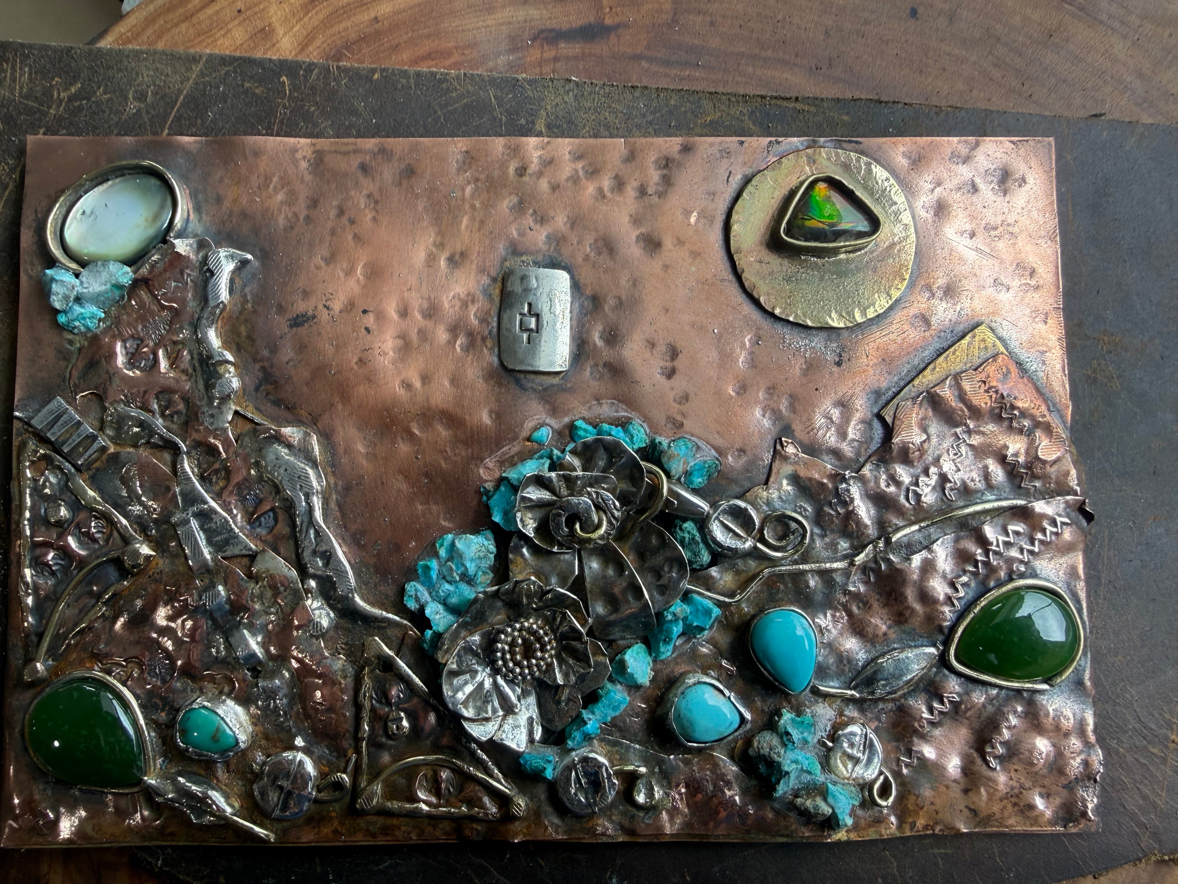 LEGACY MOTIF COMMISSION