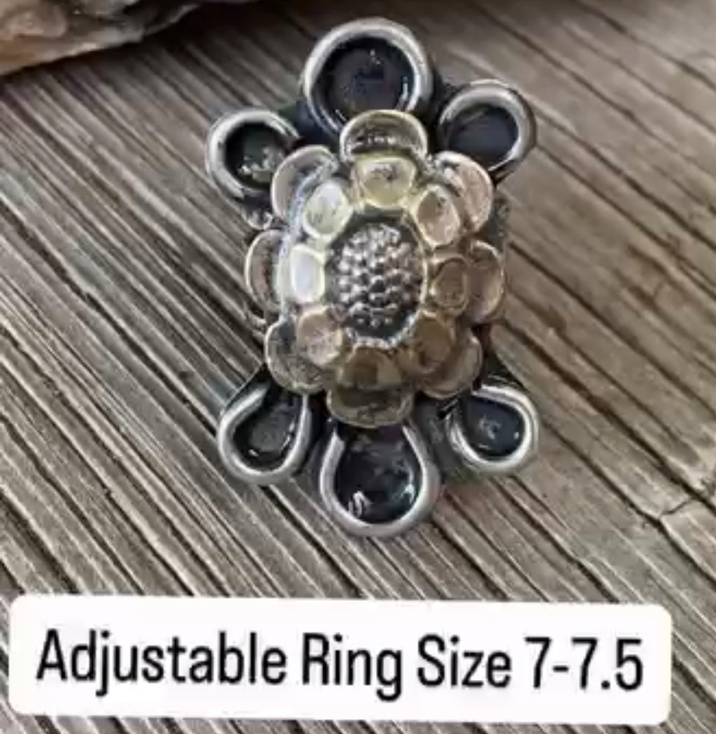 Heritage Series | Vintage Zuni Floral Button Mixed-Metal Ring