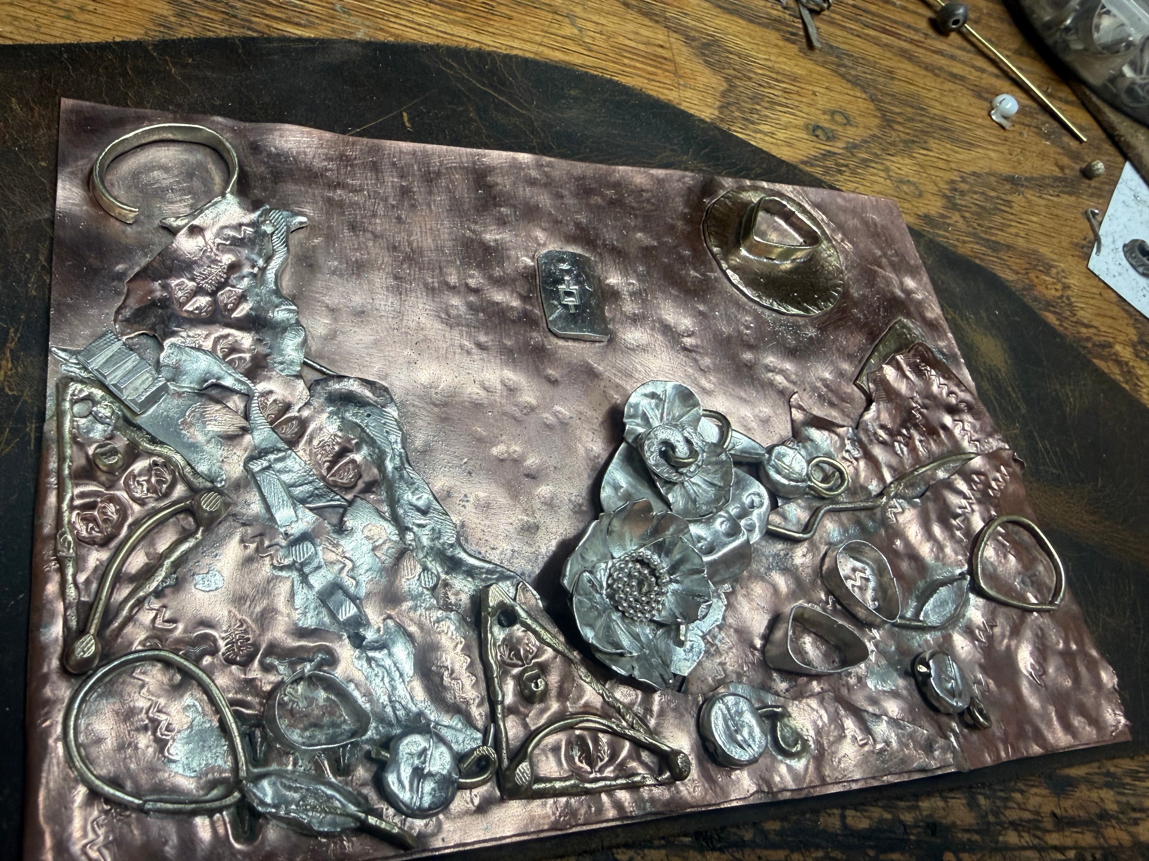 LEGACY MOTIF COMMISSION