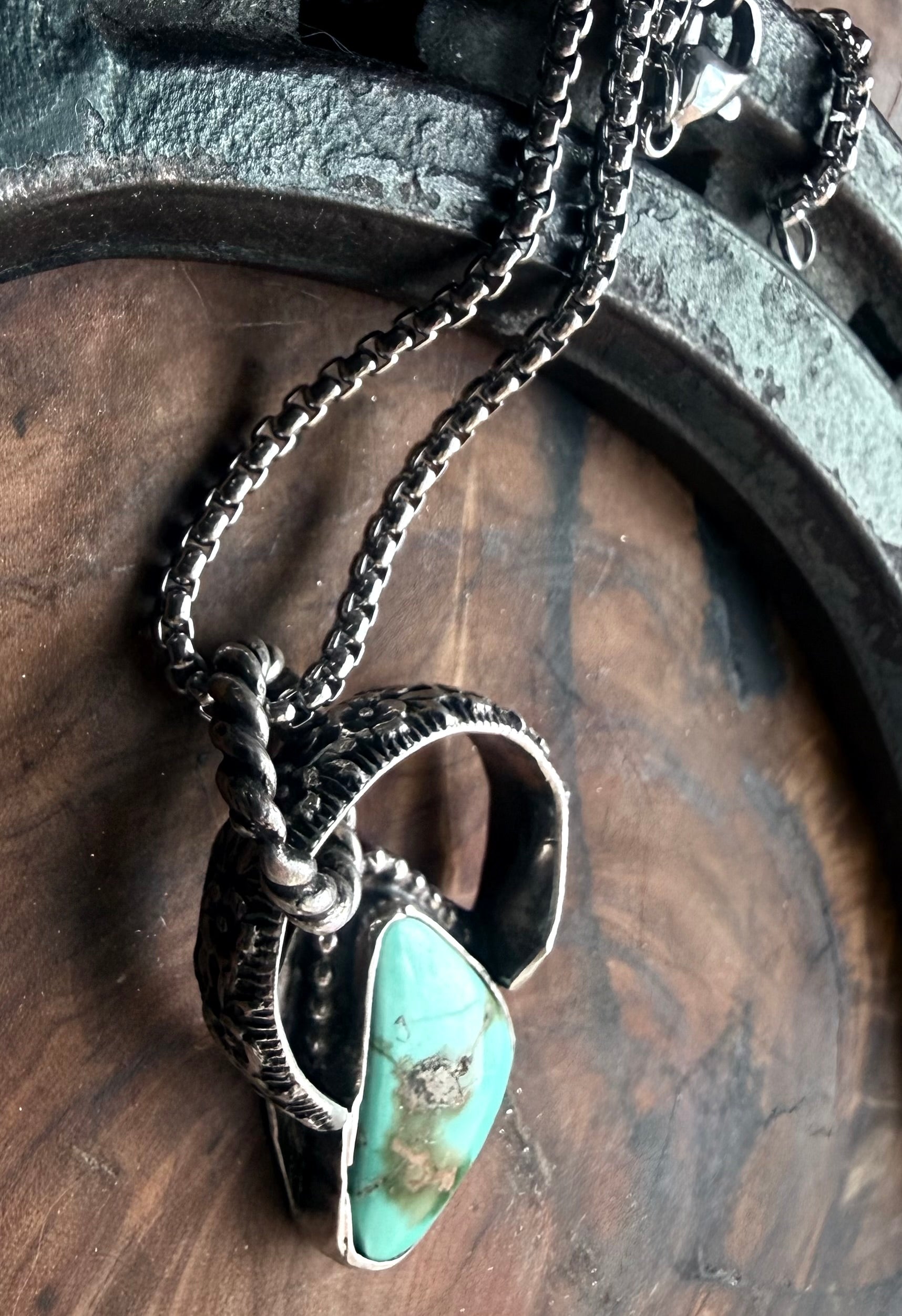 The Dorothy Series | Heritage Pendant Collection